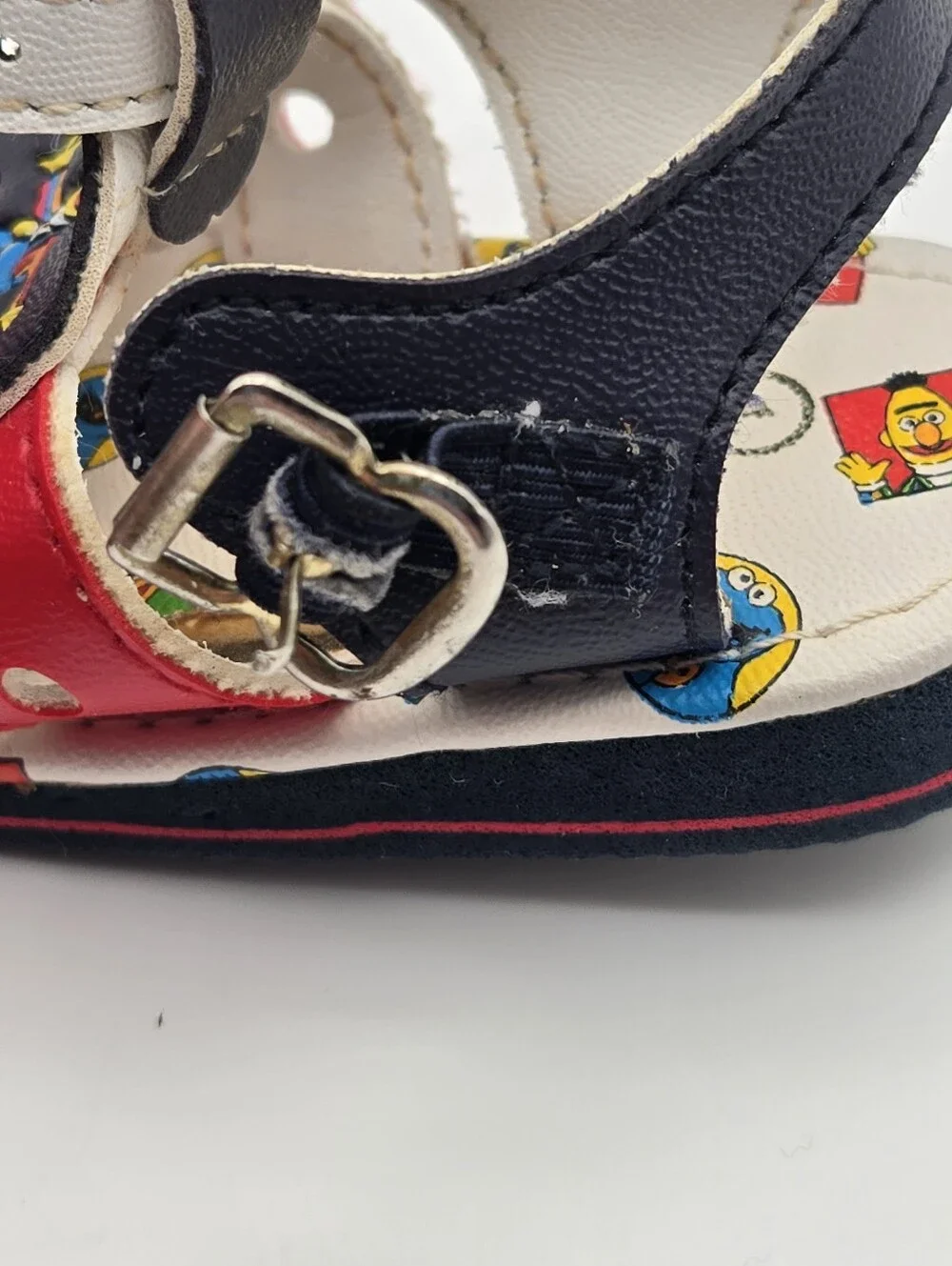 Vintage 90s Sesame Street Bert & Ernie Skateboard Infant Sandals Shoes Size 1